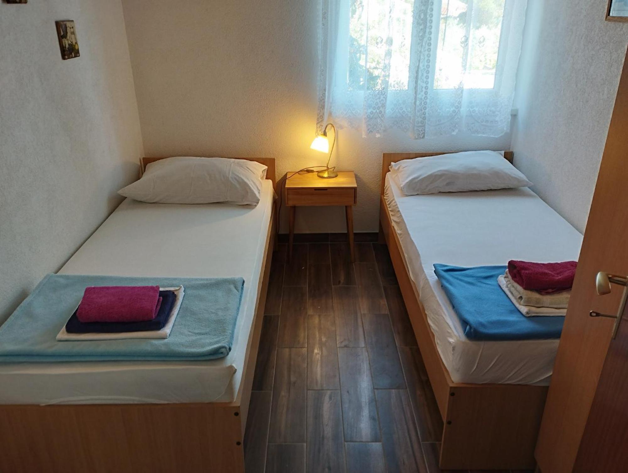 Villa Amarela Seget Vranjica Buitenkant foto