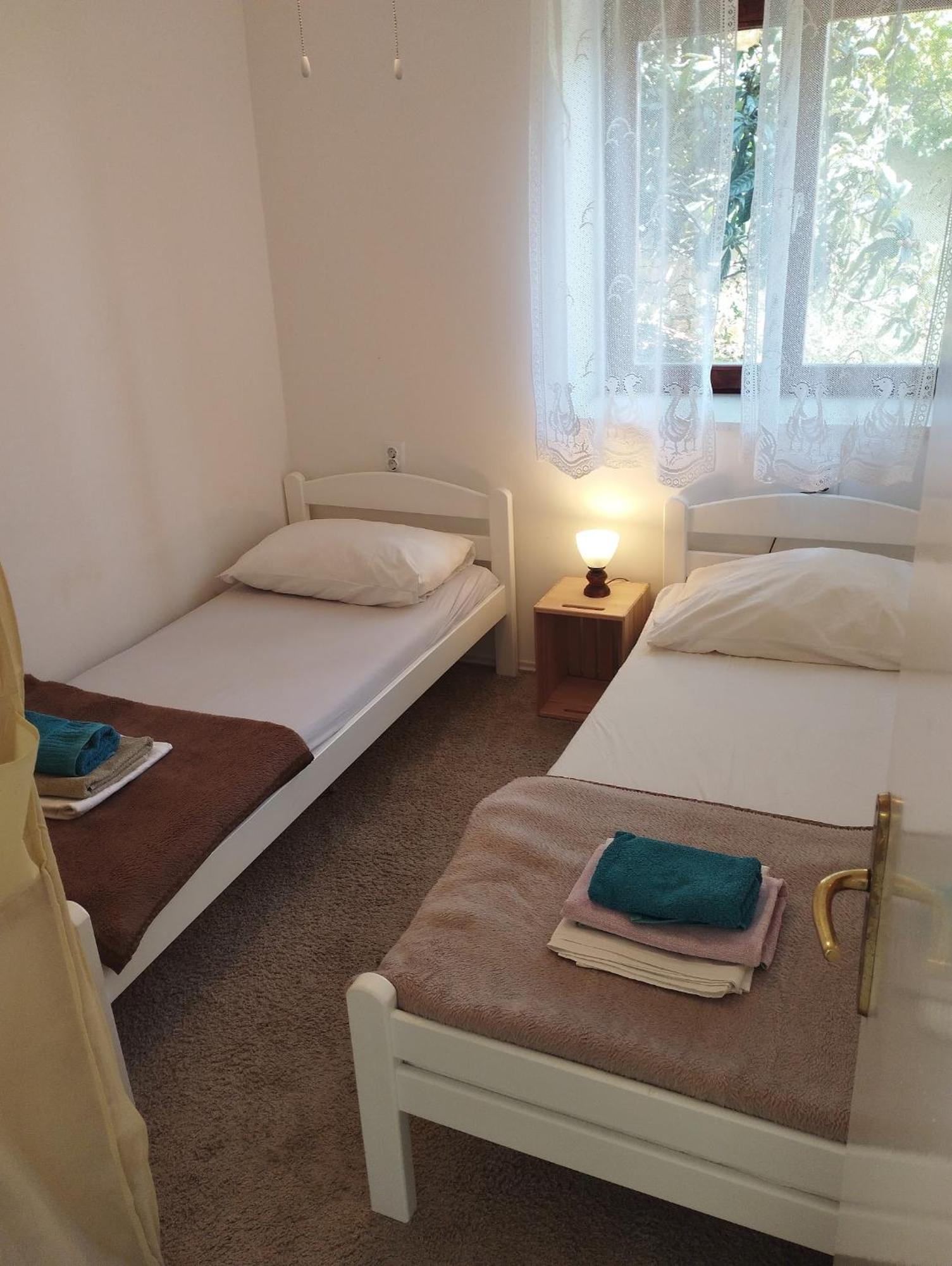Villa Amarela Seget Vranjica Buitenkant foto