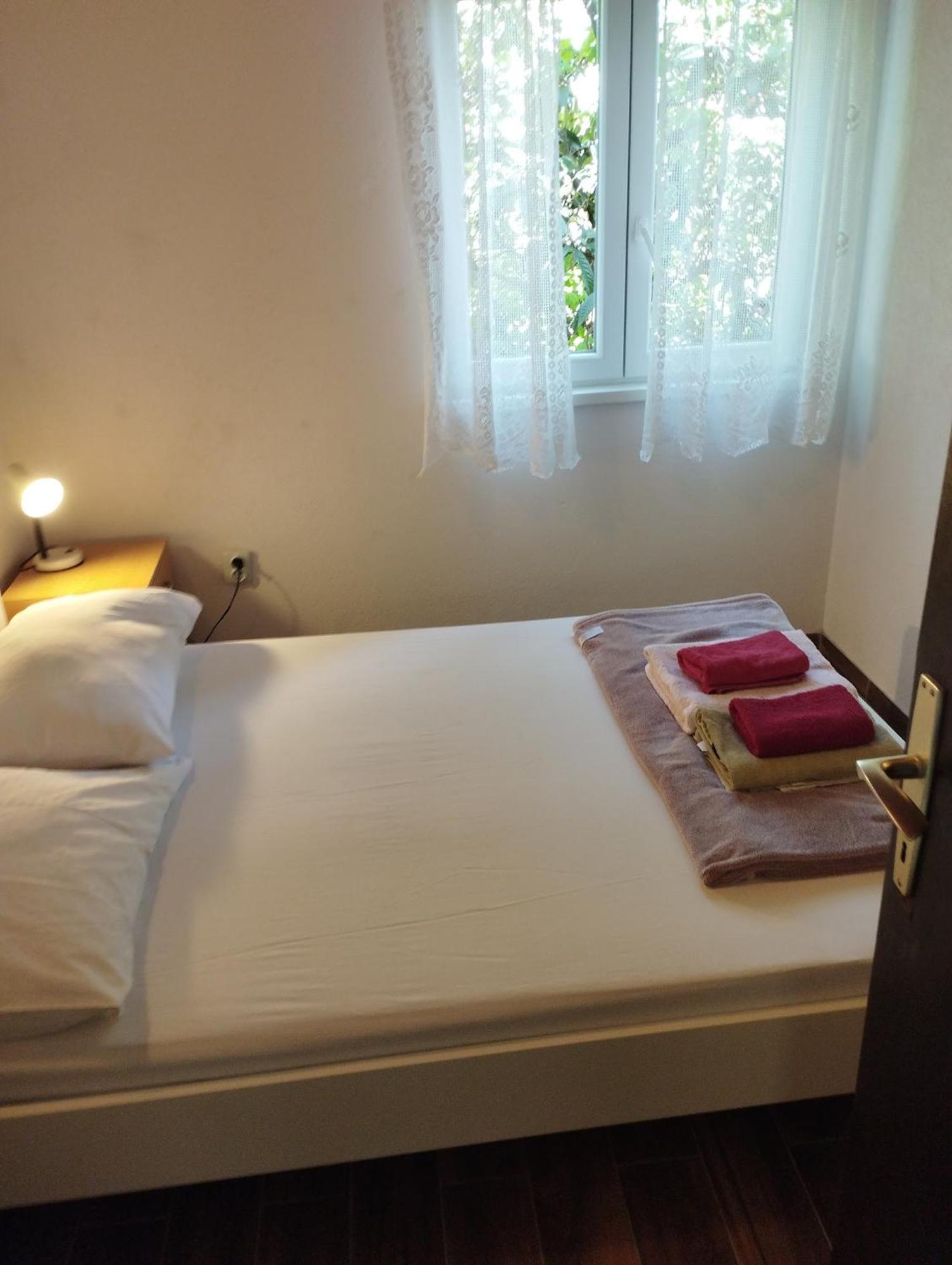 Villa Amarela Seget Vranjica Buitenkant foto