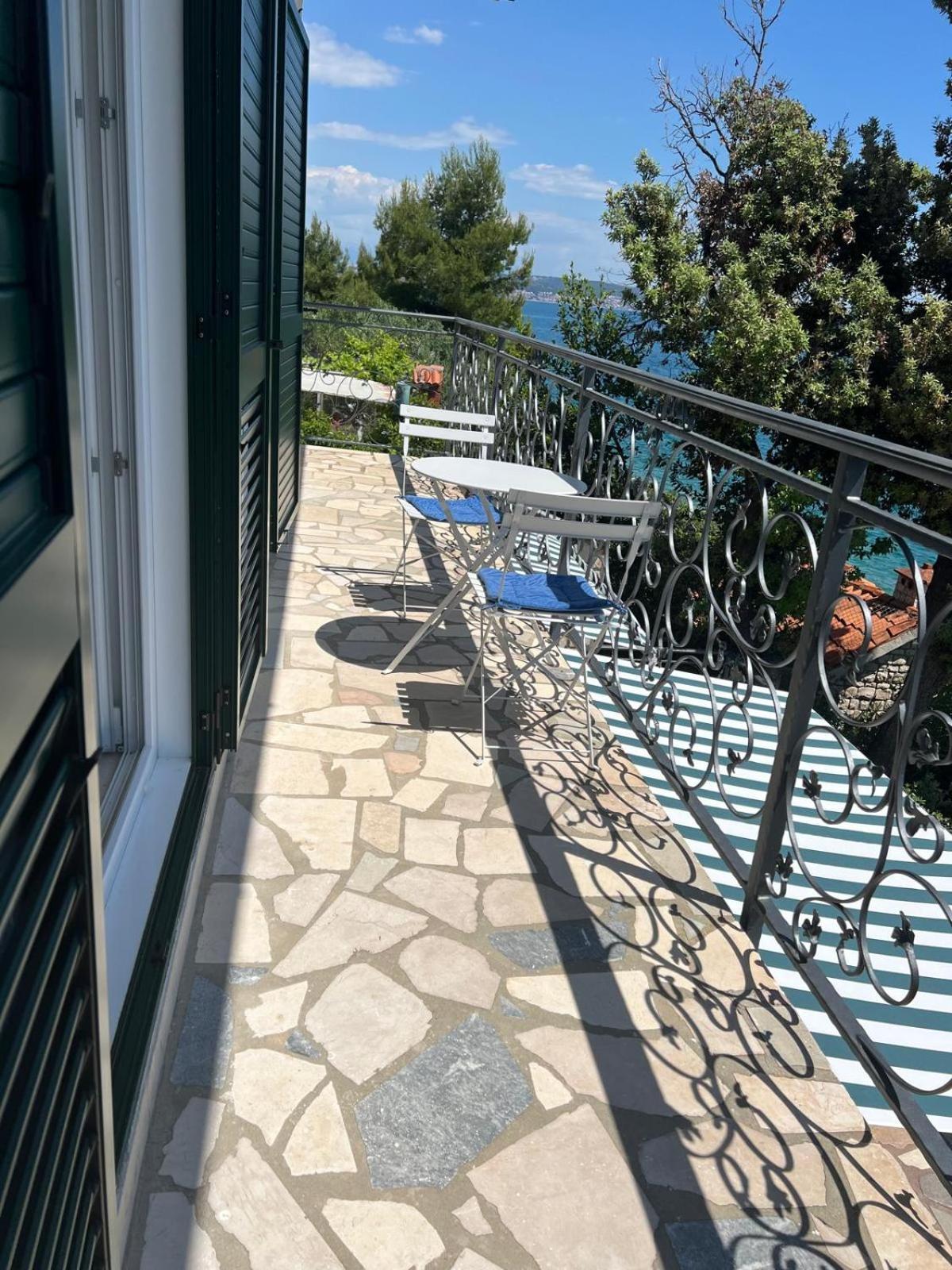 Villa Amarela Seget Vranjica Buitenkant foto