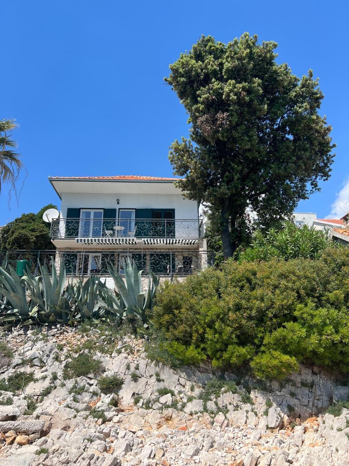 Villa Amarela Seget Vranjica Buitenkant foto